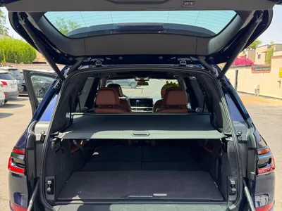2024 BMW X Series 7 M kit