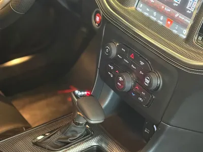 2023 دودج تشارجر اس ار تي هيلكات رد اي