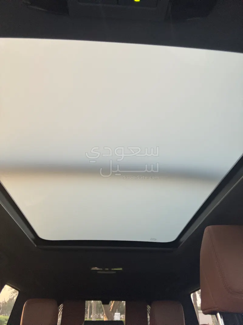 2024 لكزس جي إكس 550