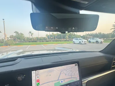 2024 لكزس جي إكس 550