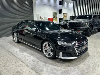 2020 اودي اس 8
