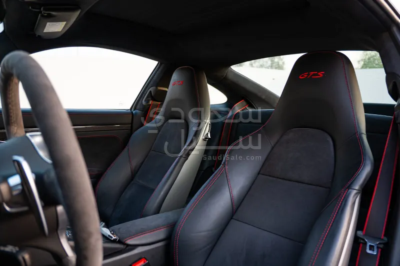 2015 بورش 911 كاريرا جي تي اس
