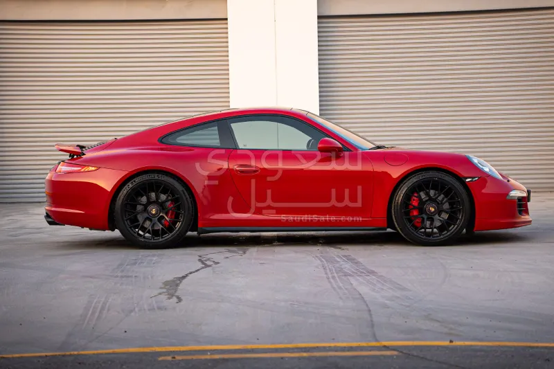 2015 بورش 911 كاريرا جي تي اس