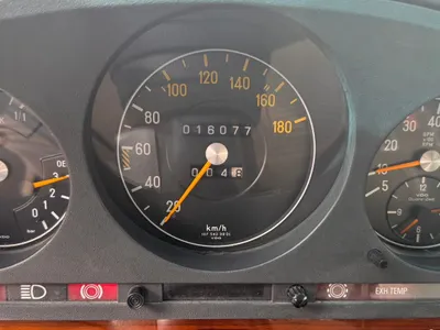 1977 مرسيدس - بنز إس إي إل 450
