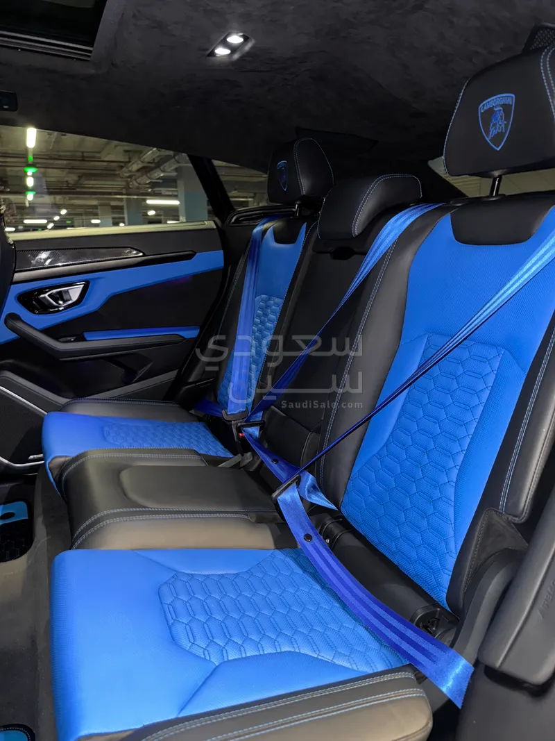 2022 لمبرجيني اوروس