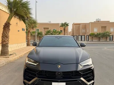 2022 لمبرجيني اوروس
