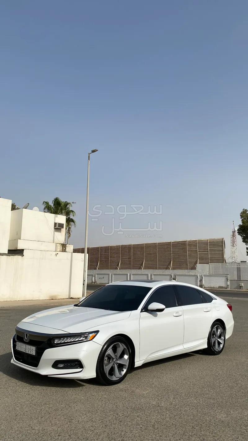 2018 هوندا اكورد سبورت