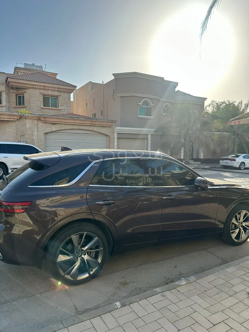 2023 جينيسيس جي في 70