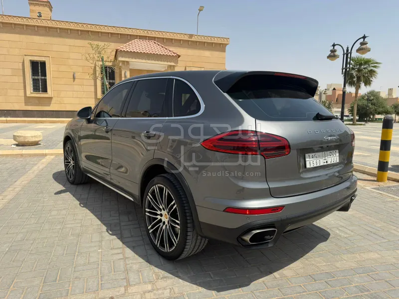2016 Porsche Cayenne