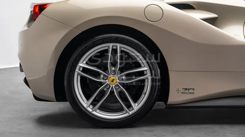 2018 فيراري 488 جي تي بي