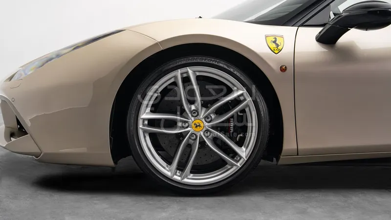 2018 فيراري 488 جي تي بي