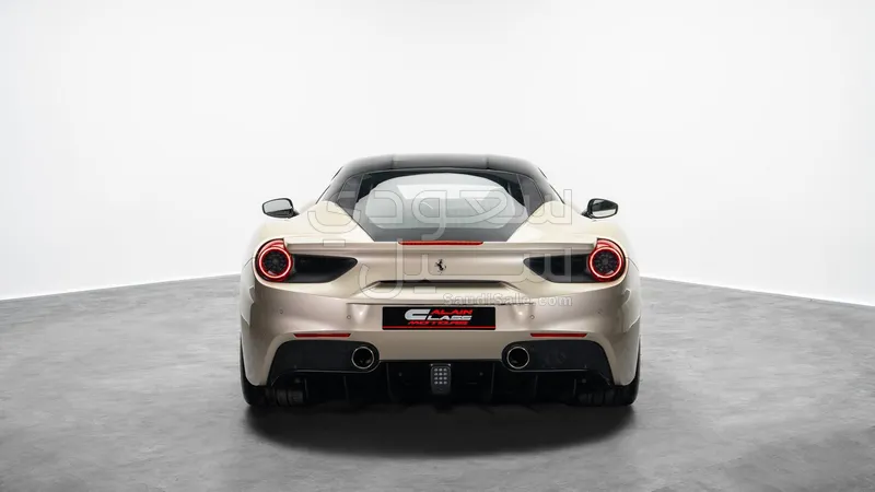 2018 فيراري 488 جي تي بي