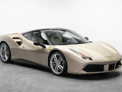 2018 فيراري 488 جي تي بي