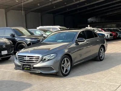 2020 Mercedes-Benz E 300