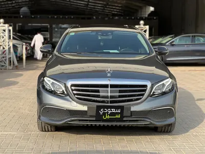 2020 Mercedes-Benz E 300
