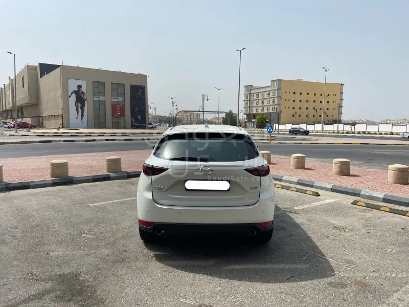 2020 مازدا سي اكس 5 سقنتشر