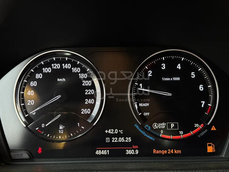 2021 بي ام دبليو الفئة اكس 2