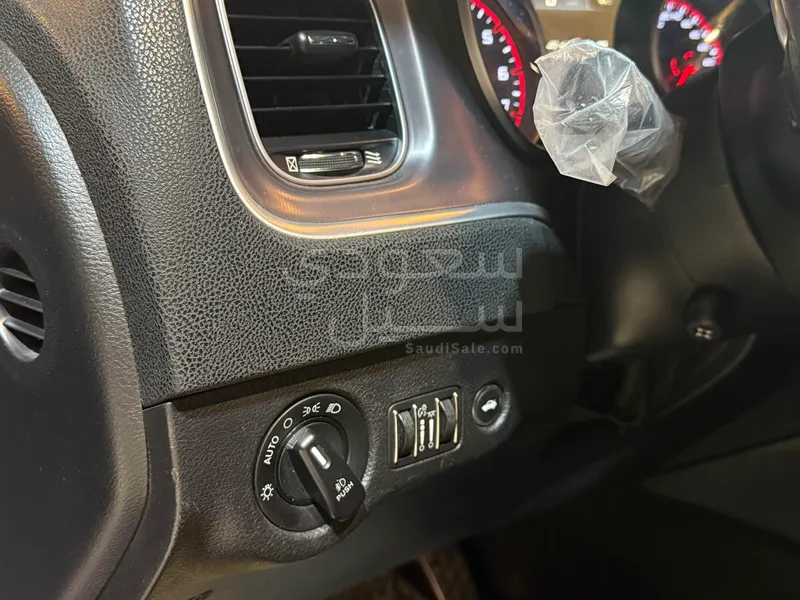 2019 دودج تشارجر جي تي