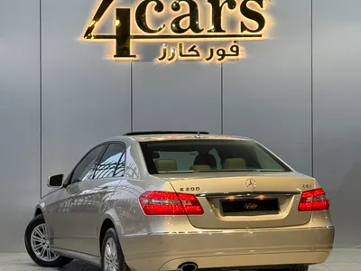 2010 مرسيدس - بنز إي 200
