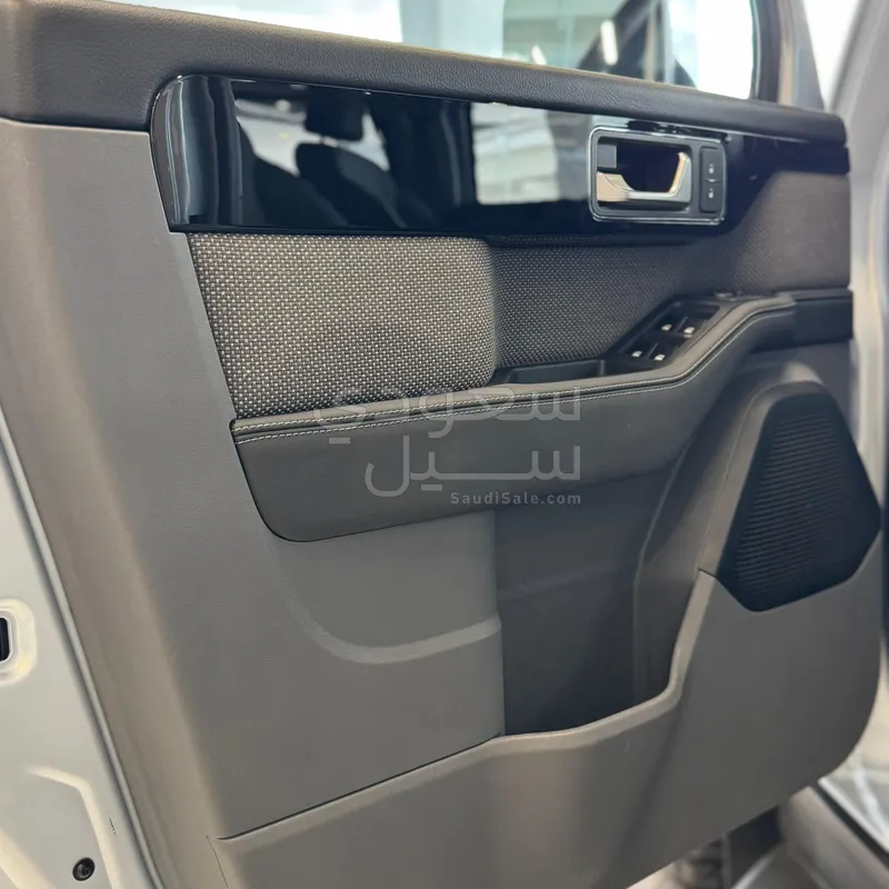2023 اينيوس جرينادير