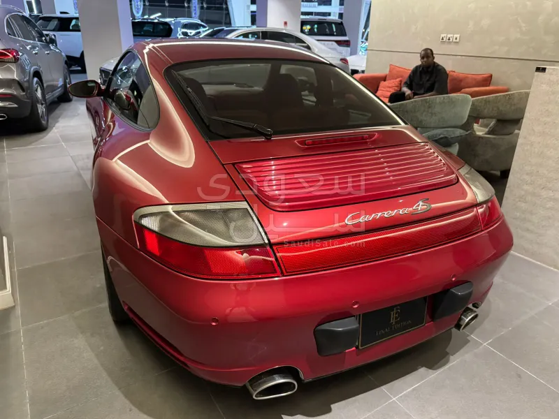 2003 بورش 911 كاريرا 4 اس