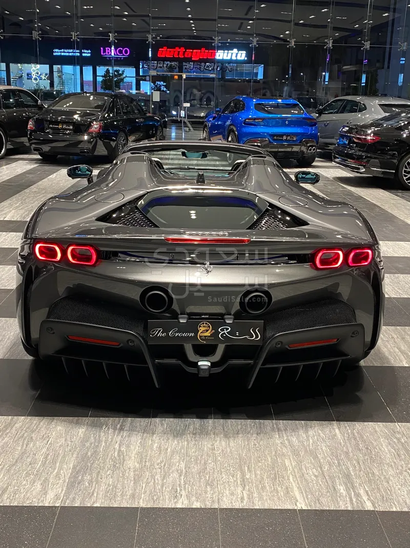 2023 فيراري اس اف 90 سبايدر