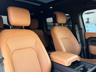 2024 Land Rover Defender carpathian edition