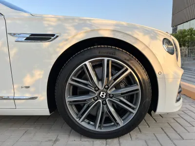 2022 Bentley Continental Flying Spur