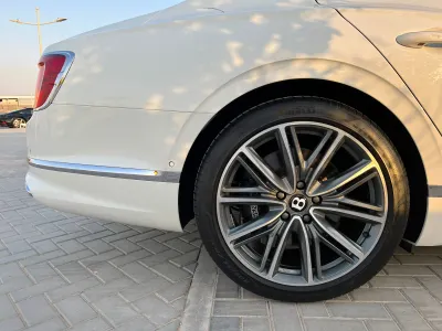2022 Bentley Continental Flying Spur
