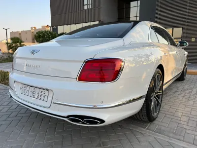2022 Bentley Continental Flying Spur