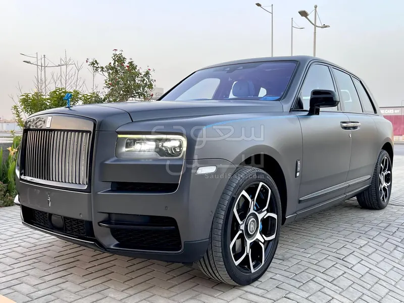 2019 رولز رويس كولينان سلفر بادج