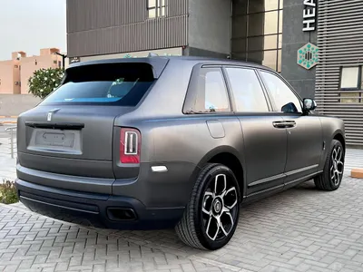 2019 رولز رويس كولينان سلفر بادج