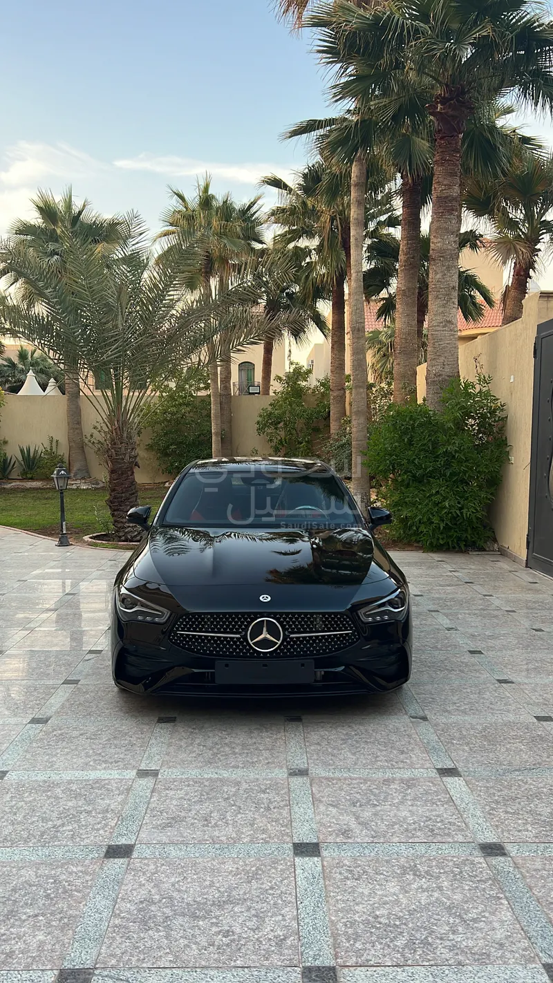 2025 مرسيدس - بنز سي إل أي 200