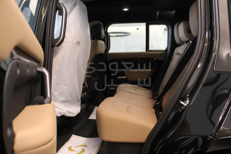 2025 Land Rover Defender 110