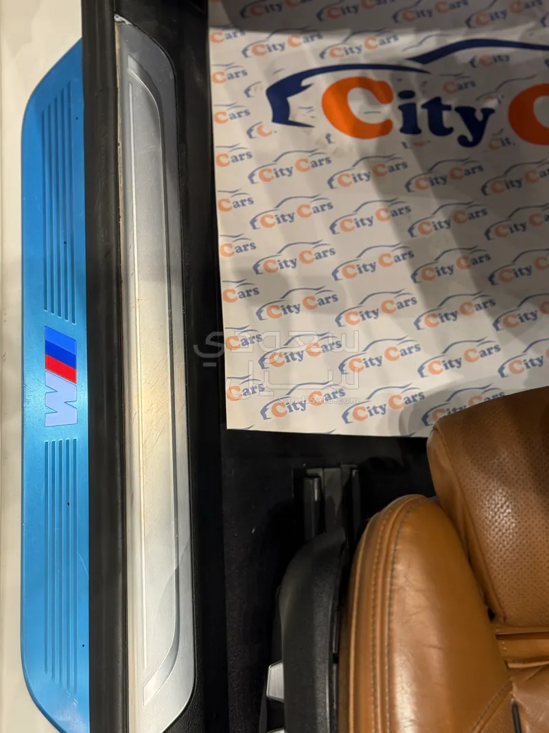 2020 بي ام دبليو الفئة السابعة 730 إل أي