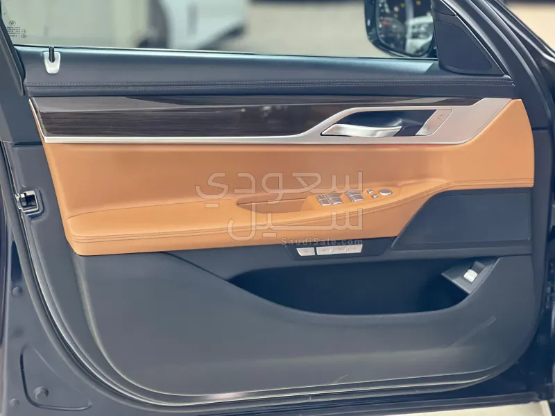 2018 BMW 7 Series 730Li