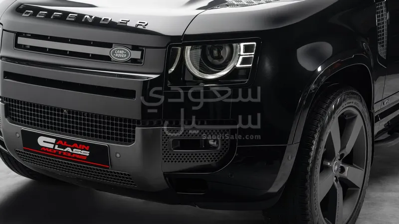 2023 لاند روفر ديفيندر 110