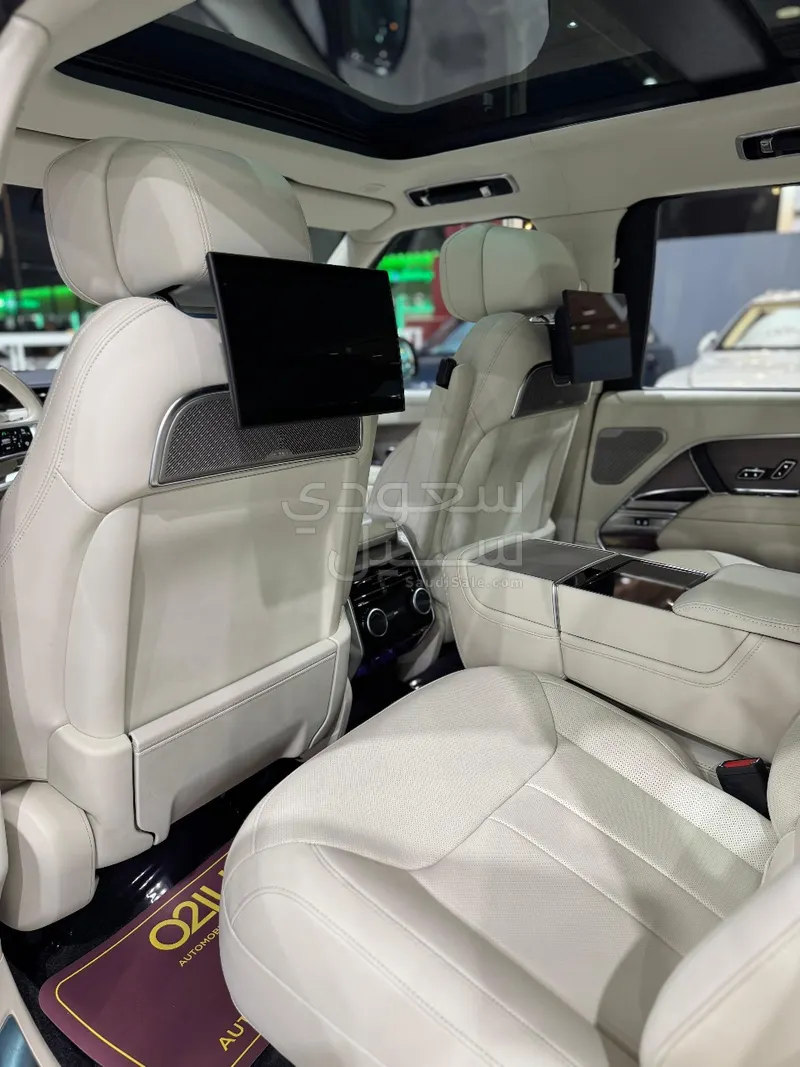 2024 Land Rover Range Rover Autobiography