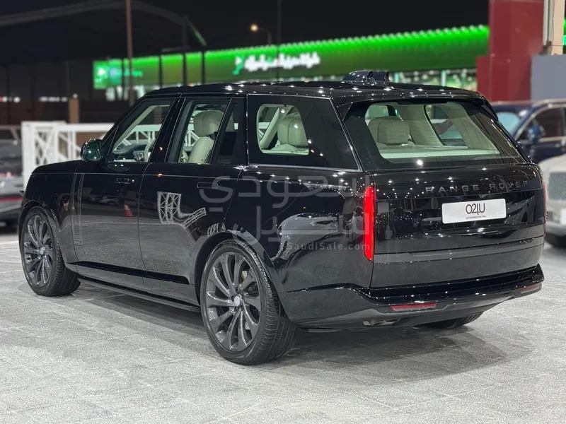 2024 Land Rover Range Rover Autobiography
