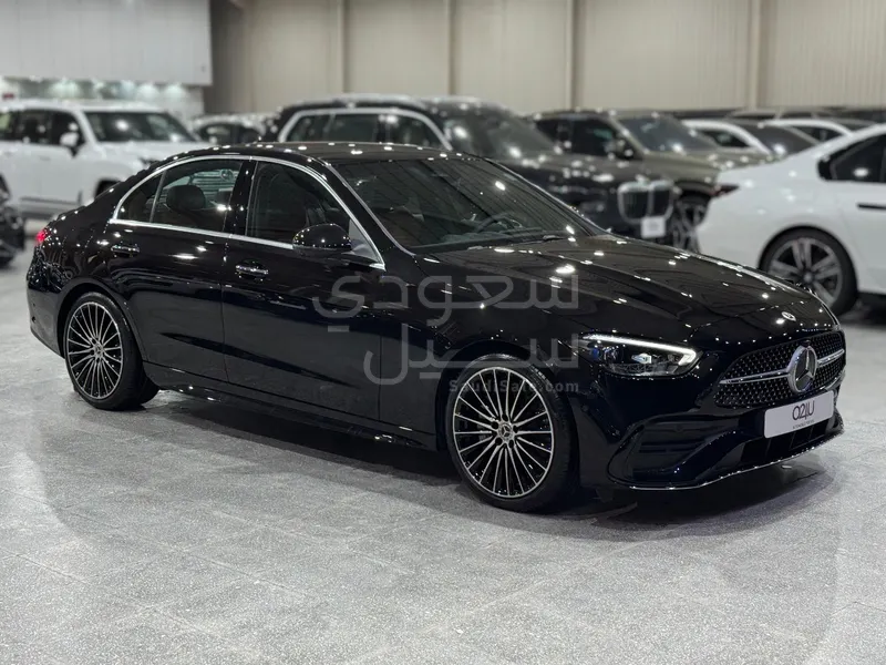 2025 مرسيدس - بنز سي 200