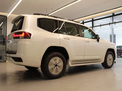 2025 Toyota Land Cruiser GXR