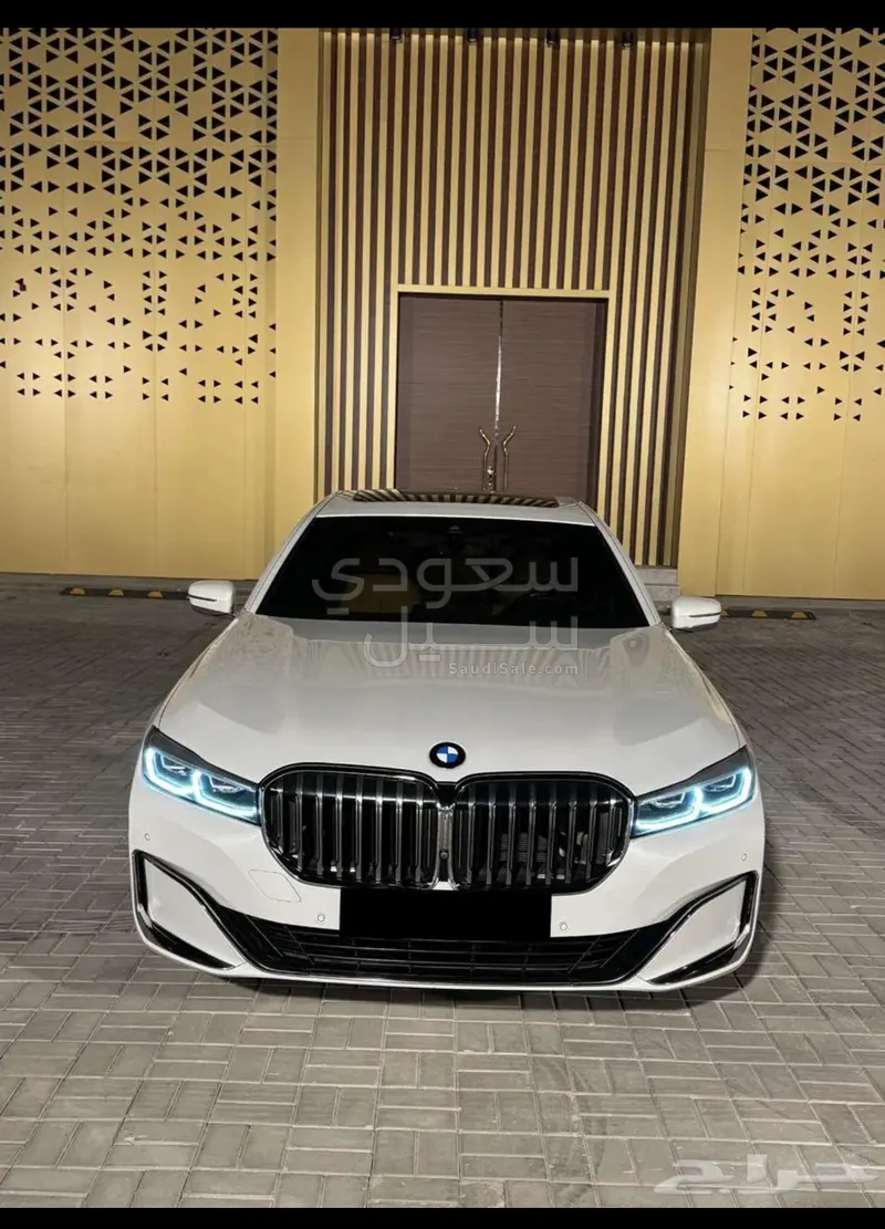 2020 بي ام دبليو الفئة السابعة 730 إل أي