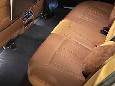 2020 بي ام دبليو الفئة السابعة 730 إل أي