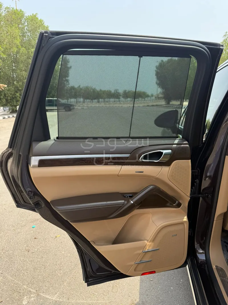 2015 Porsche Cayenne S