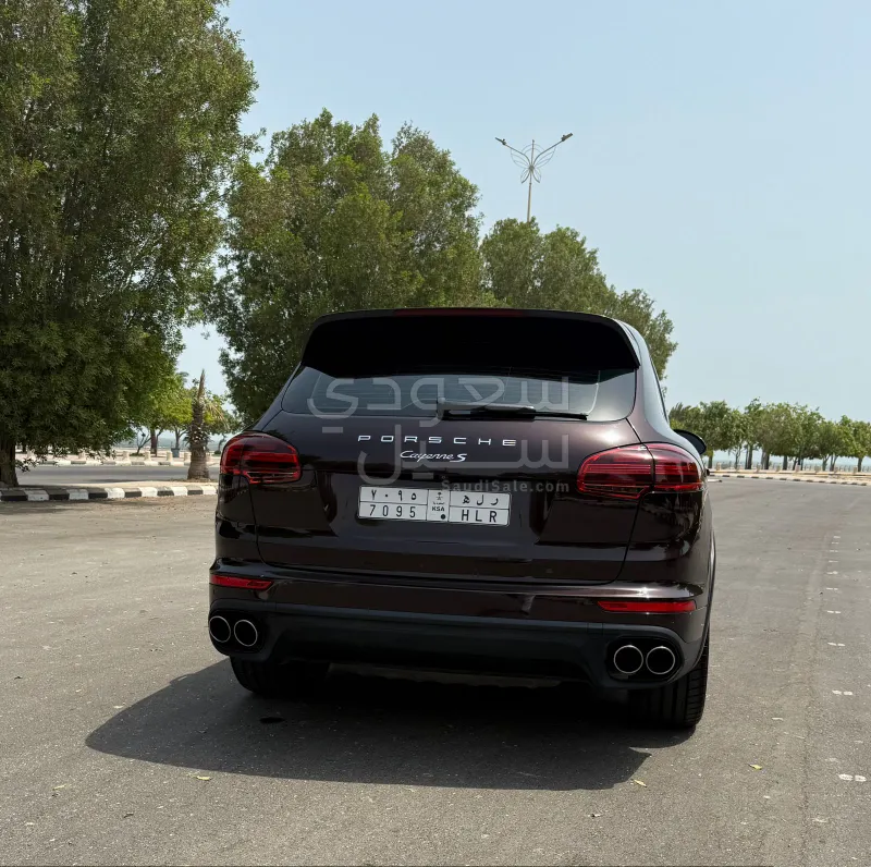 2015 Porsche Cayenne S