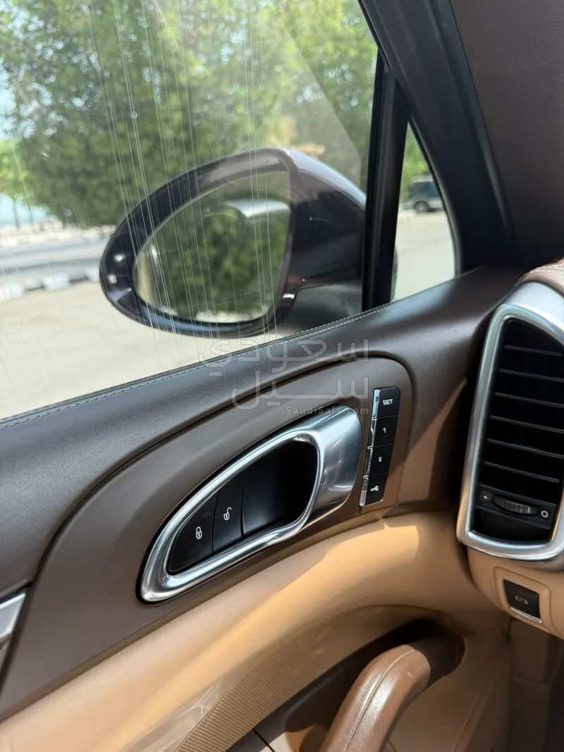 2015 Porsche Cayenne S