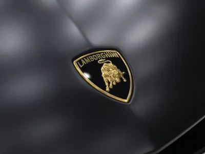 2024 لمبرجيني ريفويلتو