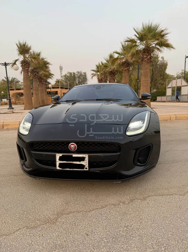 2018 Jaguar F-Type R