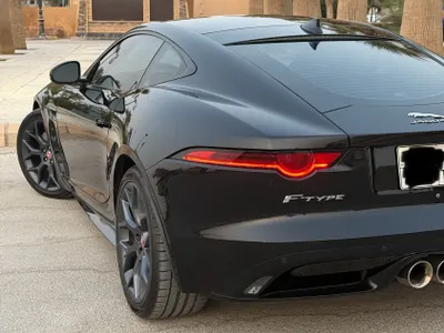 2018 Jaguar F-Type R