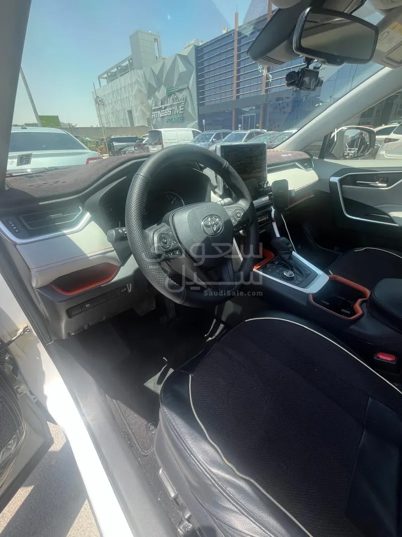 2024 Toyota Rav 4
